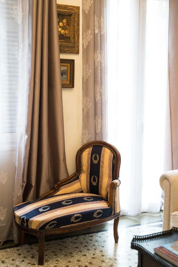 Koukaki Traditional Apartment アテネ エクステリア 写真