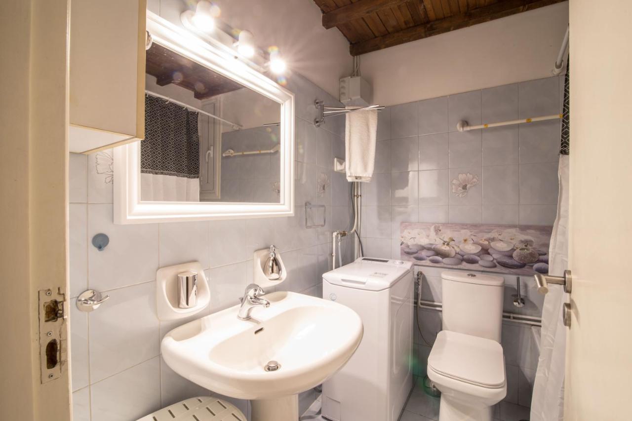 Koukaki Traditional Apartment アテネ エクステリア 写真
